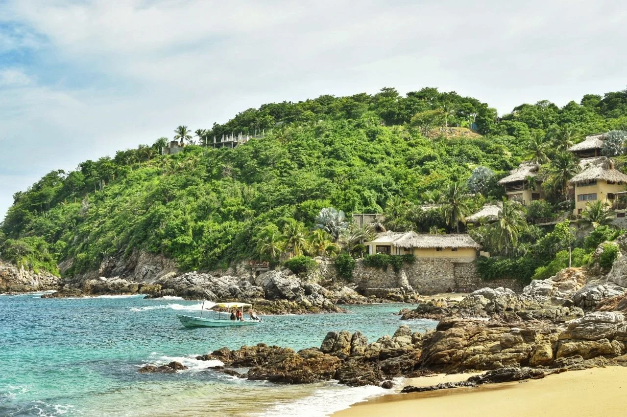 Playa Estacahuite - Mexico