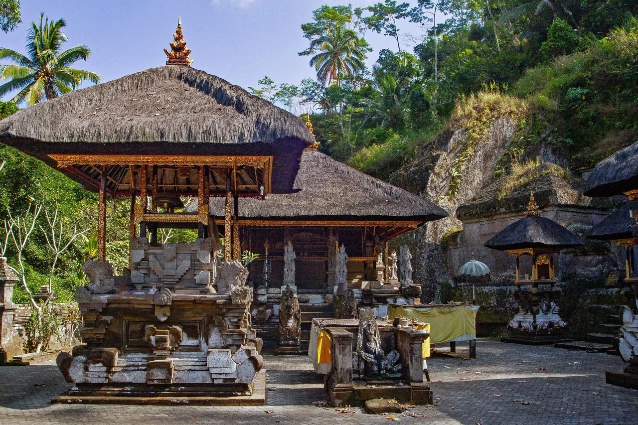 Pura Tirta Empul - Indonesia