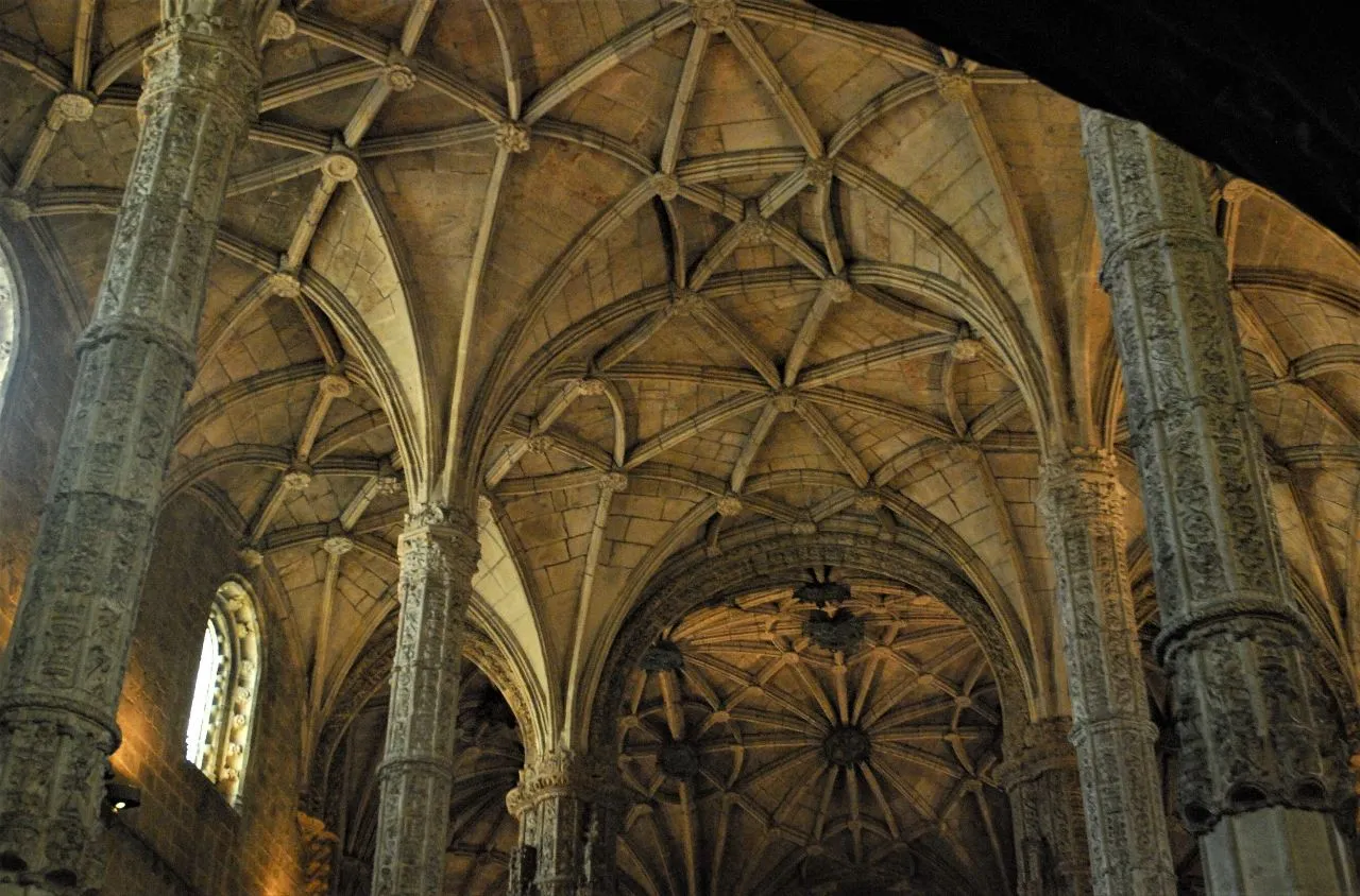 Igreja de Santa Maria de Belem - От Inside, Portugal