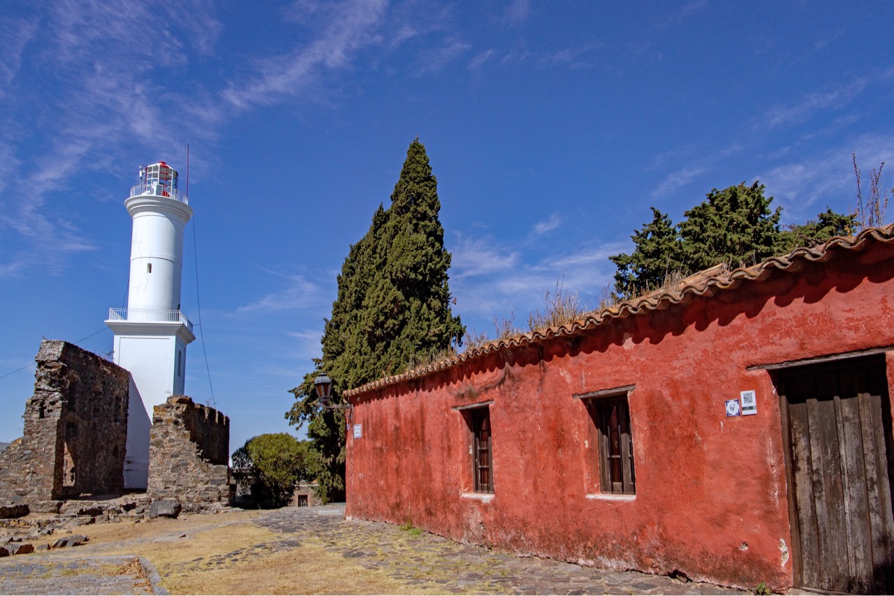 Faro de Colonia