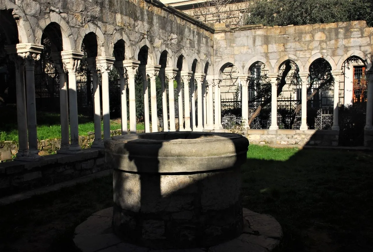 Chiostro di Sant'Andrea - Italy