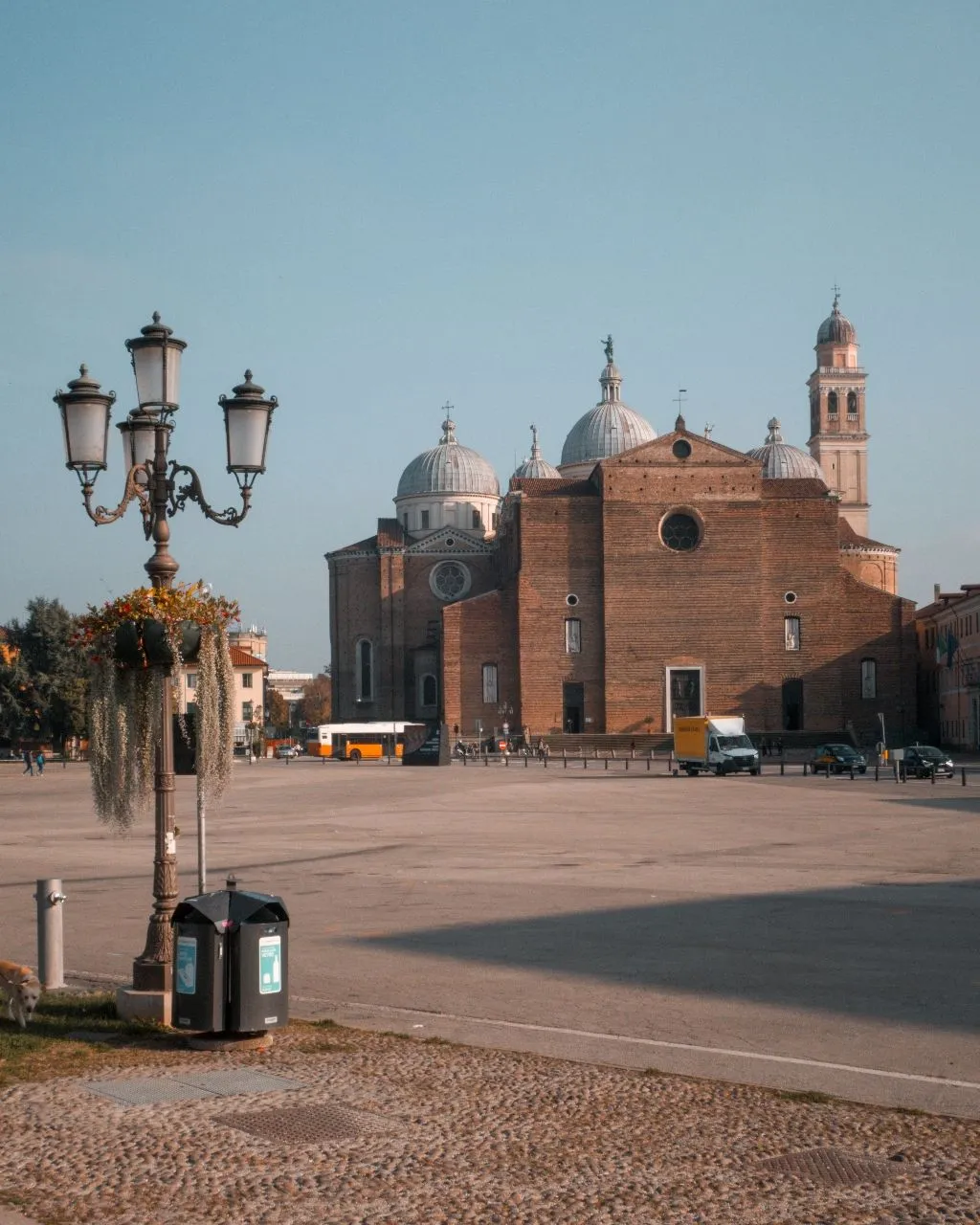 Abbazia di Santa Giustina - Desde Via Prato della Valle, Italy