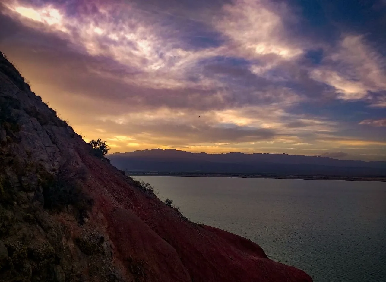 Cueva de las Coloradas - Argentina