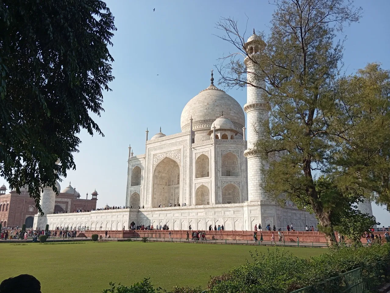 Taj Mahal - Da South East side, India