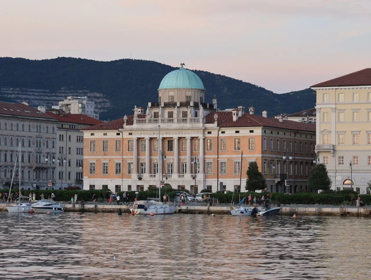 Palazzo Carciotti - Da Molo Audace, Italy