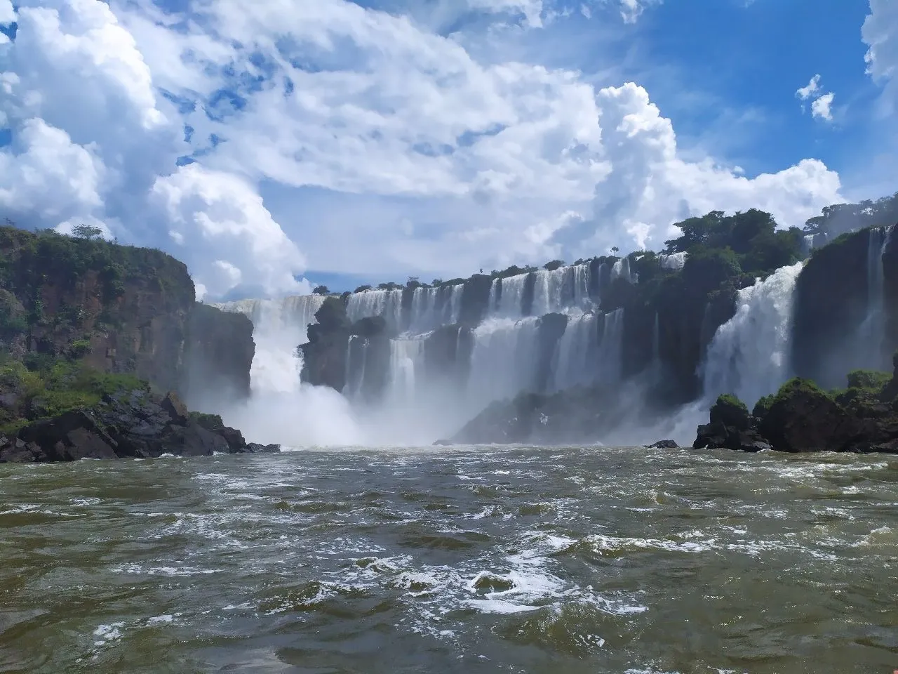 Cataratas del Iguazú - Desde Ferry, Argentina