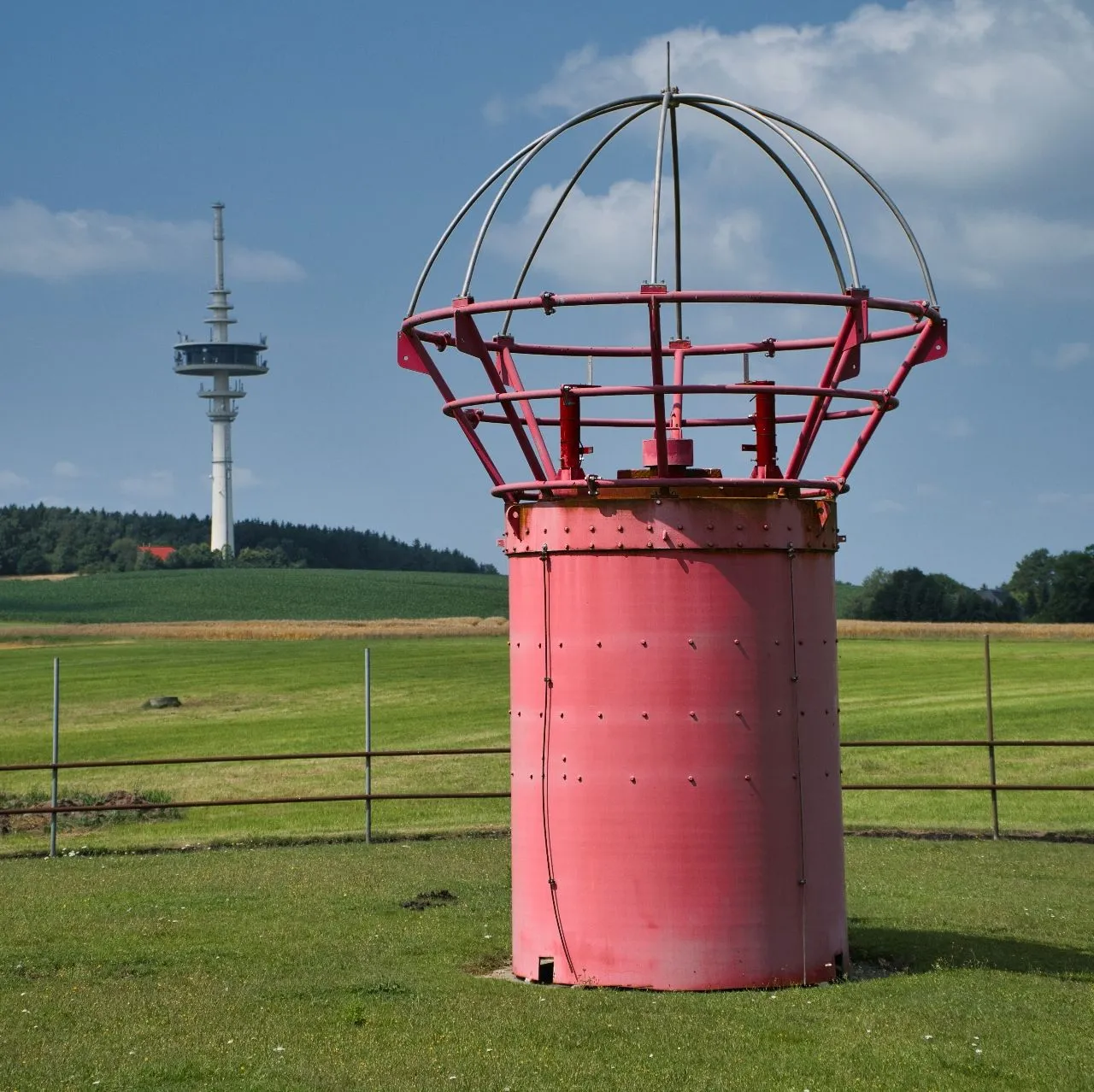 Fernmeldeturm Klingberg - From am Klingenberg, Germany