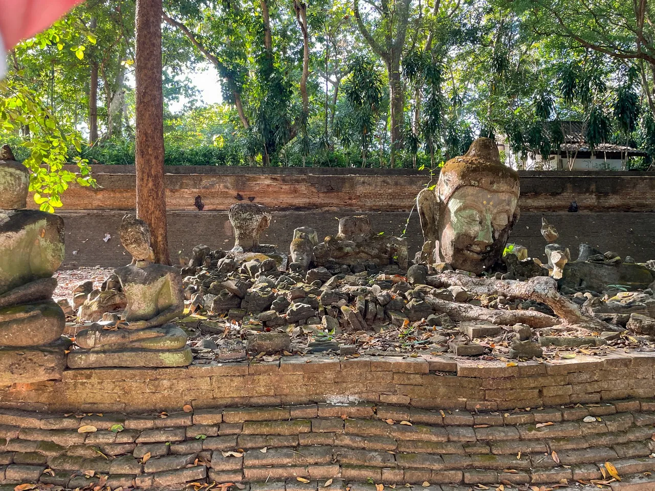 Wat Umong Suan Putthatham - Thailand