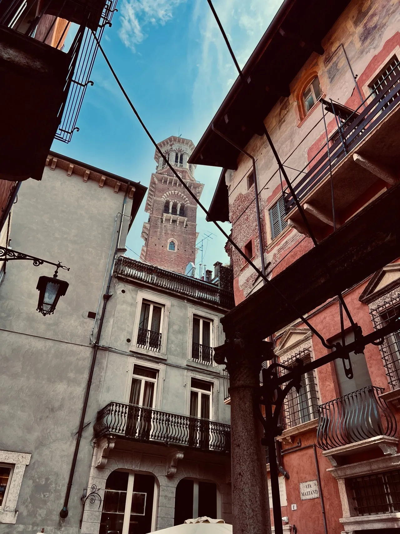 Torre dei Lamberti - De Via Mazzanti, Italy
