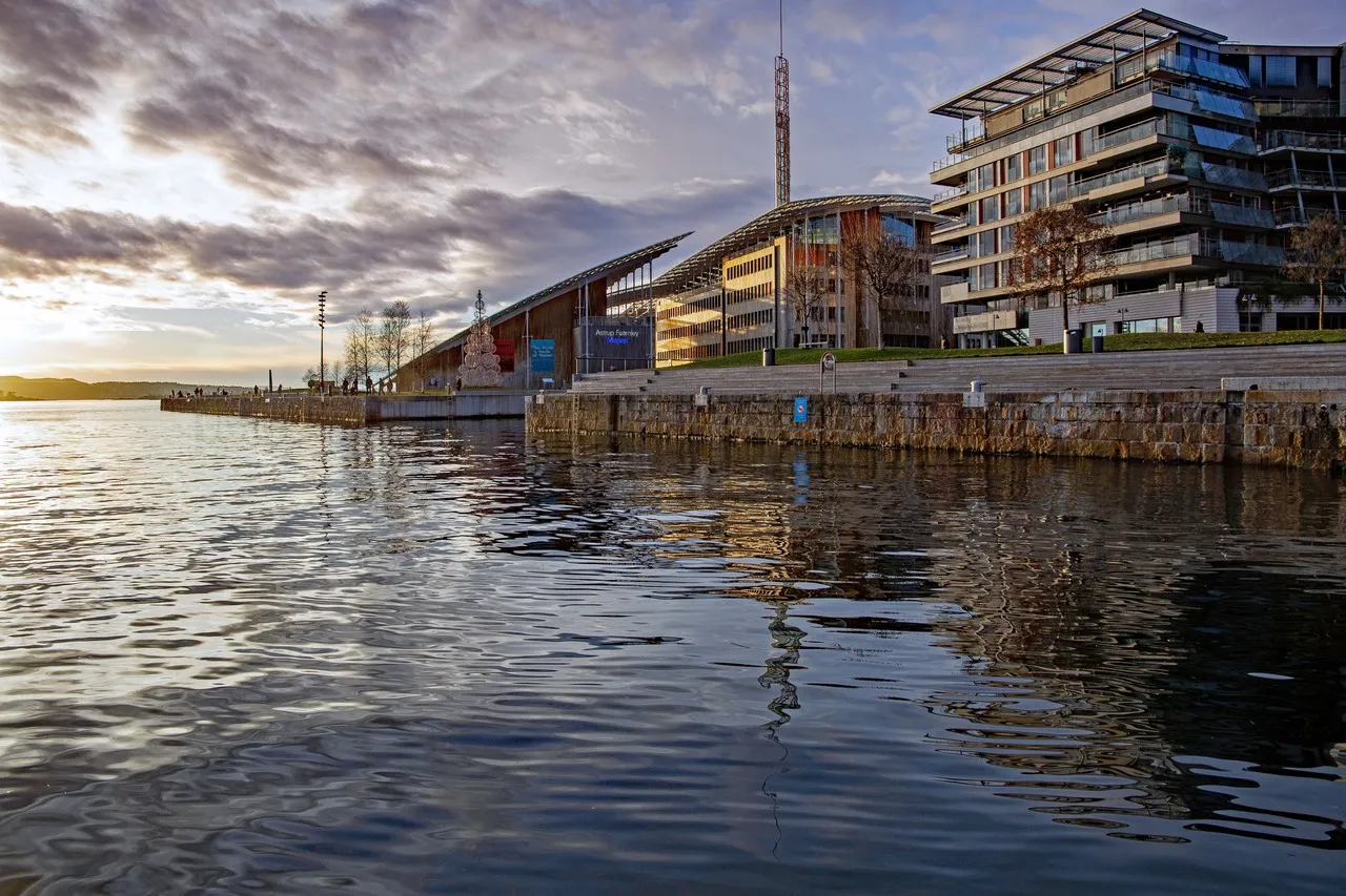 Tjuvholmen Sculpture Park - From Aker Brygge Marina, Norway