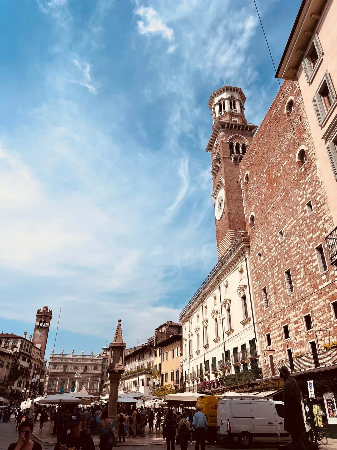 Gardello Tower - De Piazza delle Erbe, Italy