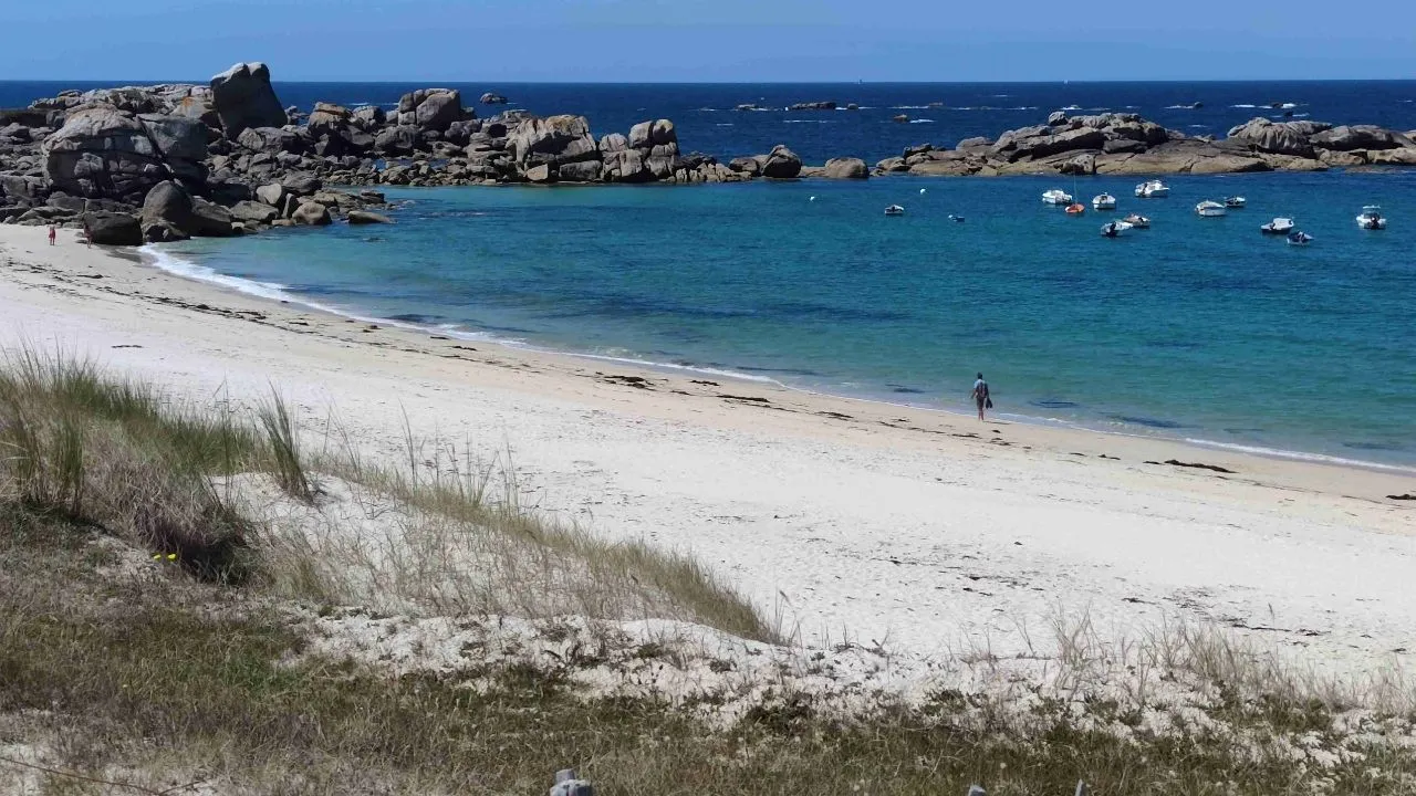 Plage de Meneham - De Kerlouan Beach, France