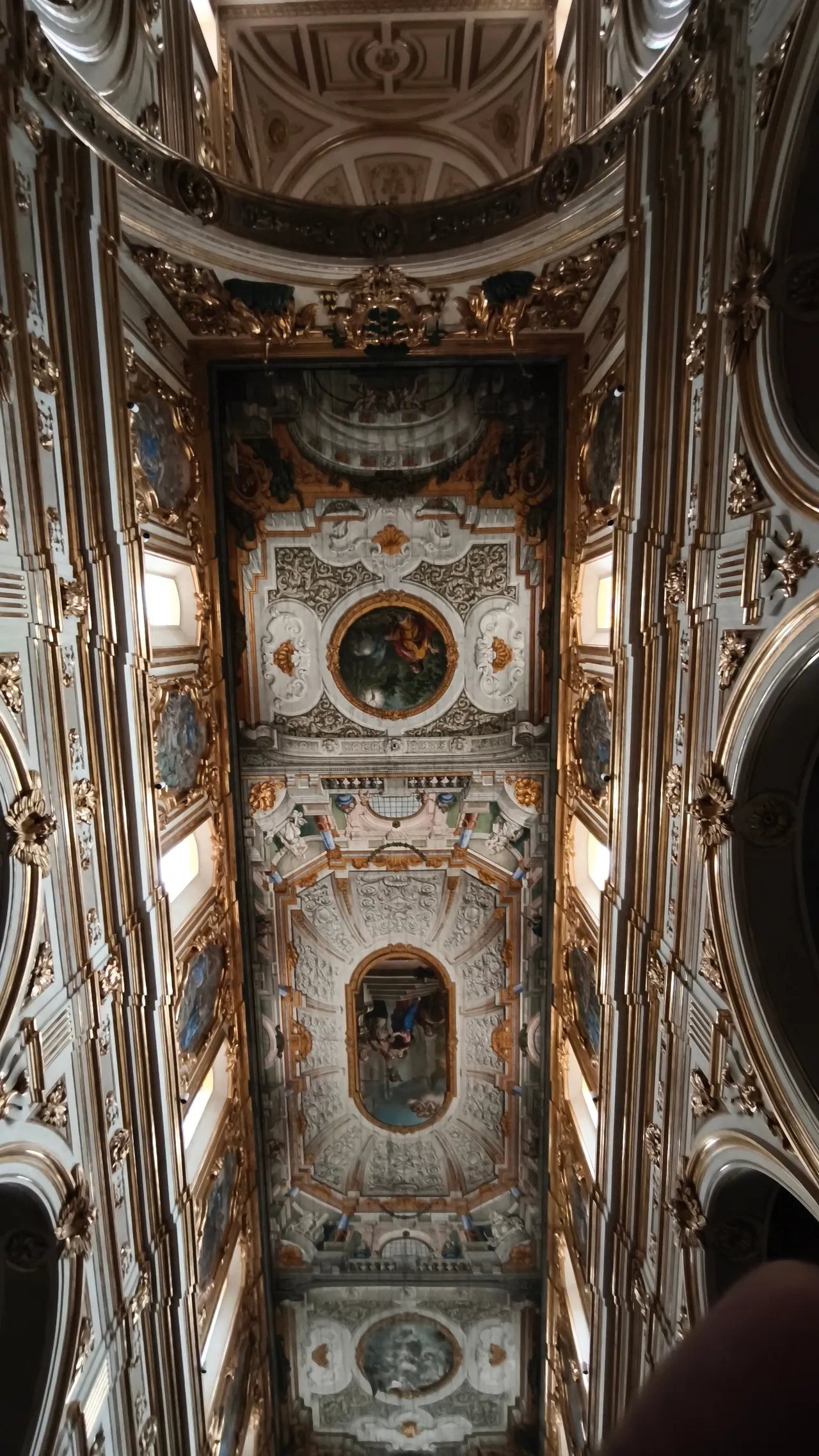 Cathedral of Maria Santissima of the Bruna & Sant'Eustachio - 来自 Ceiling, Italy