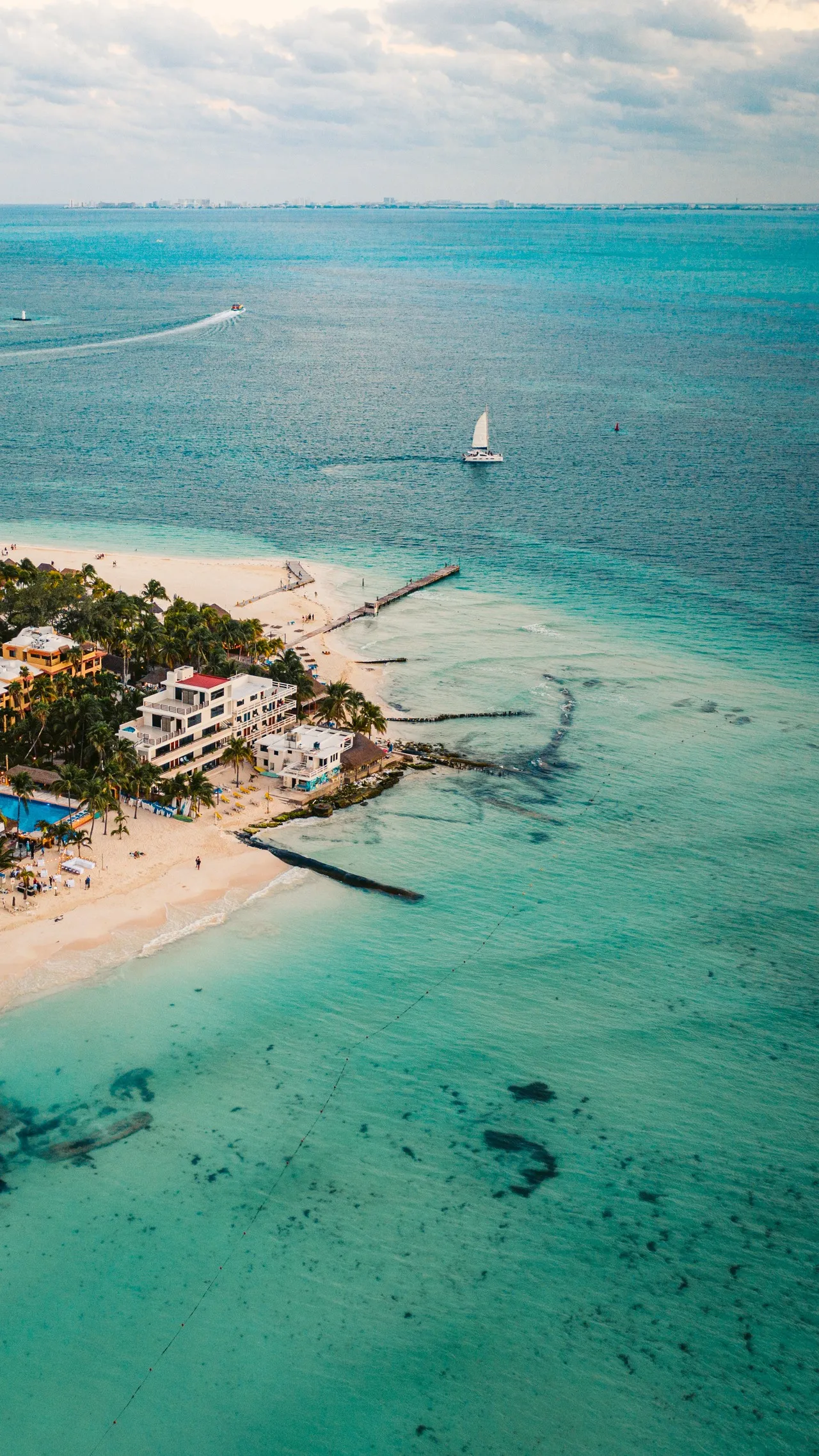 Isla Mujeres - Desde Drone, Mexico