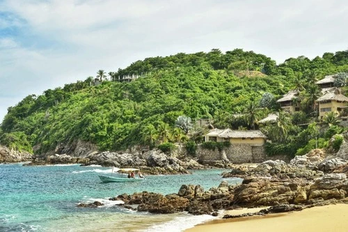 Playa Estacahuite - Mexico