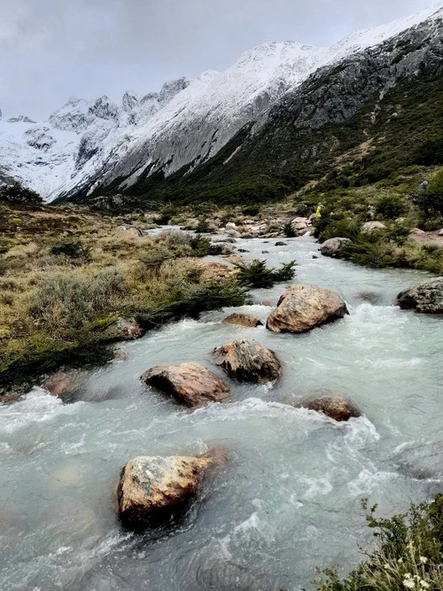 Río Larsiparsabk - من South Point, Argentina