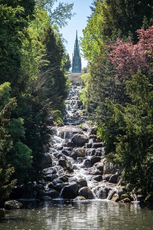 Wasserfall Viktoriapark - From Kreuzbergstrasse, Germany