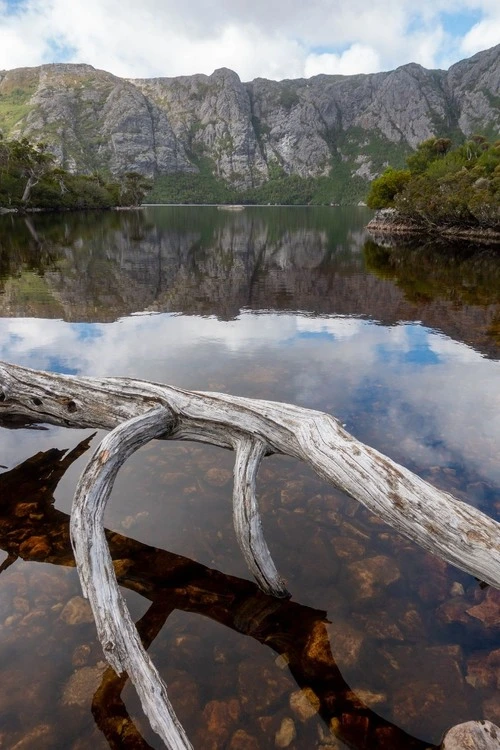 Crater Lake - Dari Overland Track - North, Australia