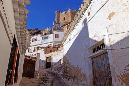 Calles de Alcalá del Júcar - Spain