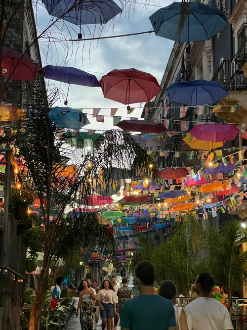 Le strade degli ombrelli - Italy