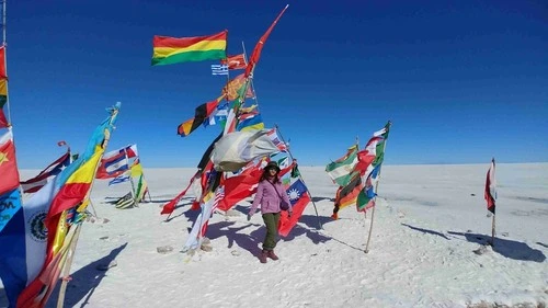 Plaza de las Banderas Uyuni - Bolivia