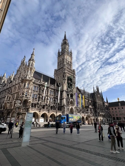 Rathaus-Glockenspiel - Aus Marienplatz, Germany