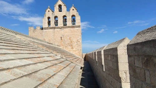 Notre Dame de la Mer - Desde Ceiling, France