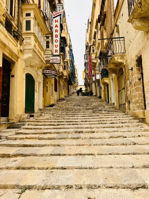 Casco viejo - From Ta' Giezu Church, Malta