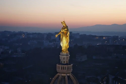 Toit de la basilique de Fourvière - Aus Drone, France