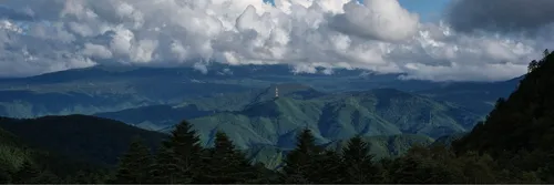 Nagano Mountains - Aus Roadside, Japan