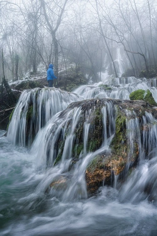 Tobería Waterfall - Aus Waterfall Trail, Spain