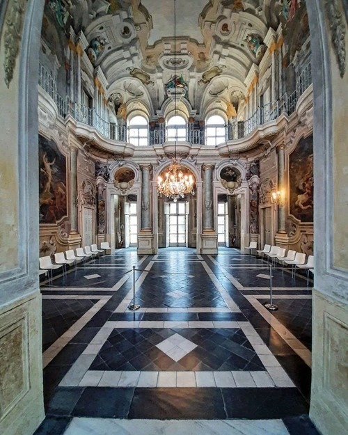 Villa della Regina - Desde Salone Centrale, Italy