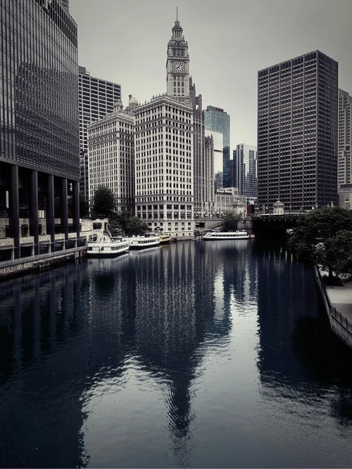 The Wrigley Building - Desde Wabash Bridge, United States