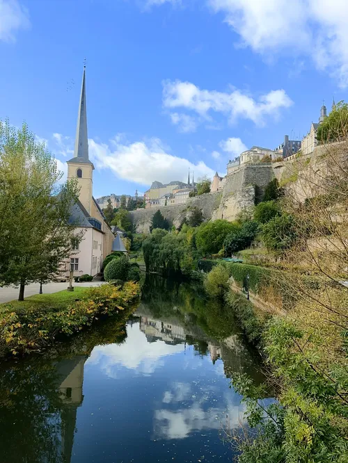 Église Saint-Jean-du-Grund - De Pont du Stierchen, Luxembourg
