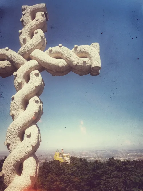 High Cross - Portugal