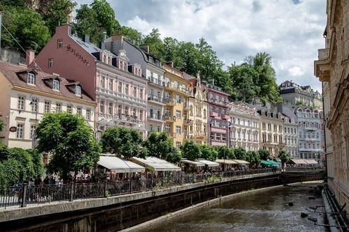 Karlovy Vary / Karlsbad - Depuis Mlýnský Most, Czechia