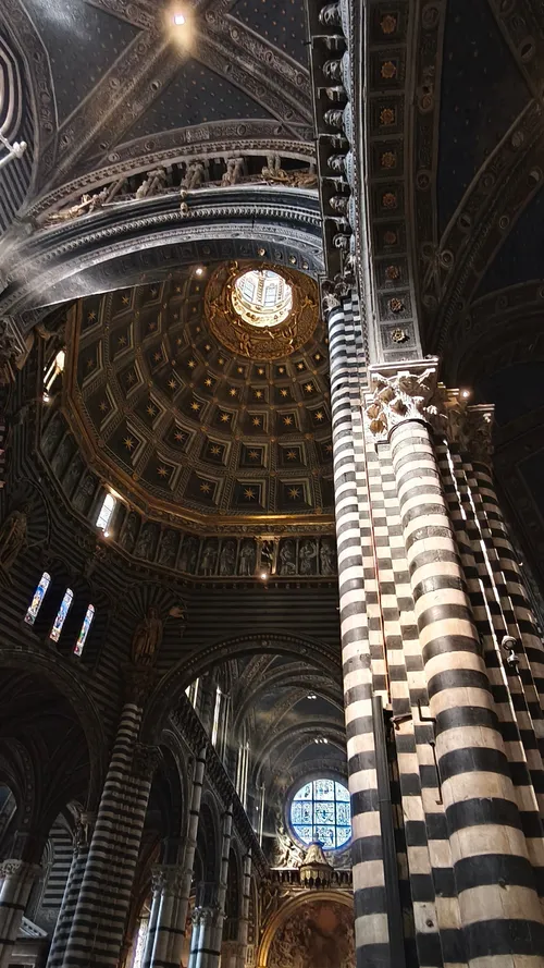 Siena Cathedral - Desde Inside, Italy