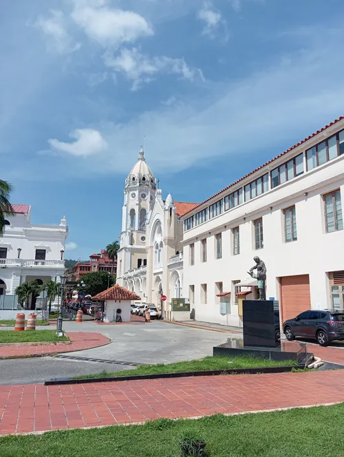 Saint Francis of Assisi Church - Kimden Estacionamiento Casco Antiguo, Panama