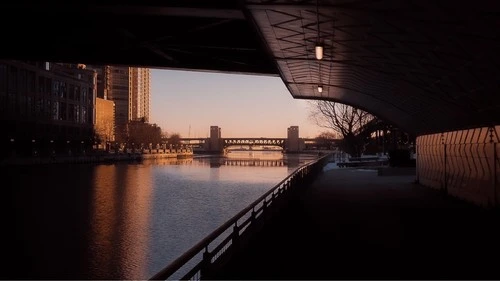 Outer Drive Bridge over the Chicago River - Frá Under Columbus Drive bridge, United States
