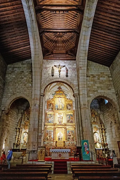Church of San Juan - Von Inside, Spain