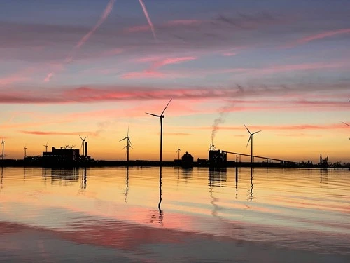 Industrieterrein - İtibaren Oterdummer pier, Netherlands