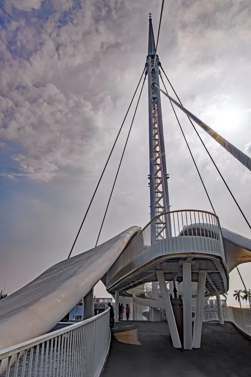 Great Harbor Bridge - Desde Inside, Taiwan