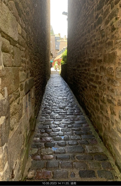 Rue de L'Horloge - France