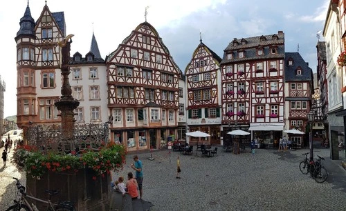 Marktplatz - Depuis Bernkastel-Kues, Germany