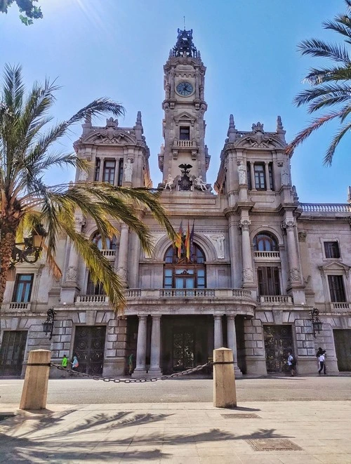 Ayuntamiento de Valencia - Von Plaza del Ayuntamiento, Spain