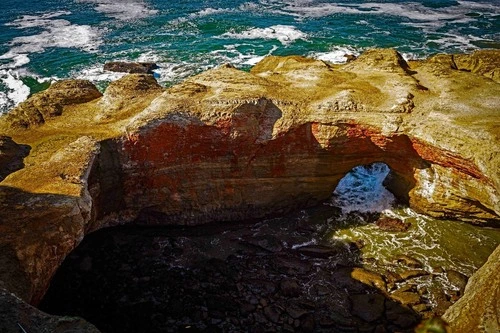 Devils Punchbowl Arch - United States