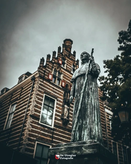 Beeld Adrianus VI - Netherlands