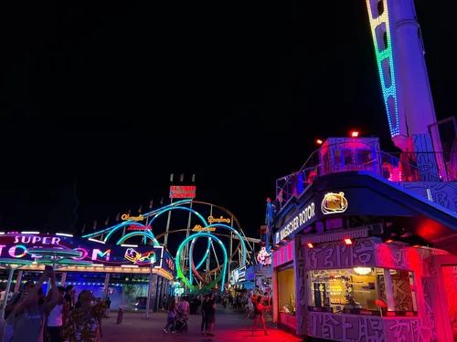 Wurstelprater Vergnügungspark - Austria