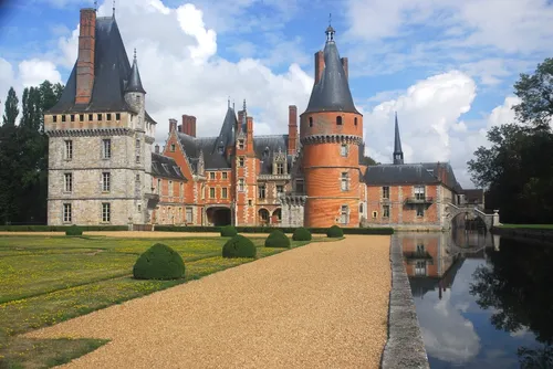 Château de Maintenon - Desde Parc du Château de Maintenon, France