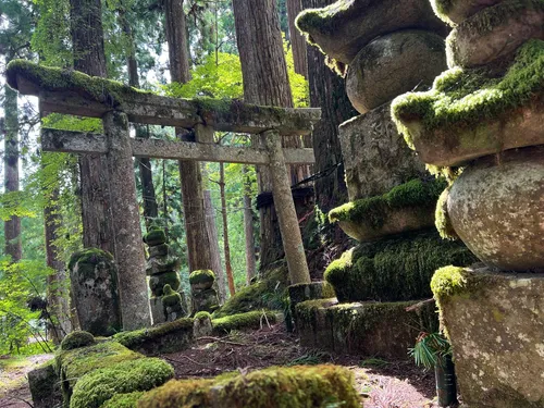 Okunoin - Japan
